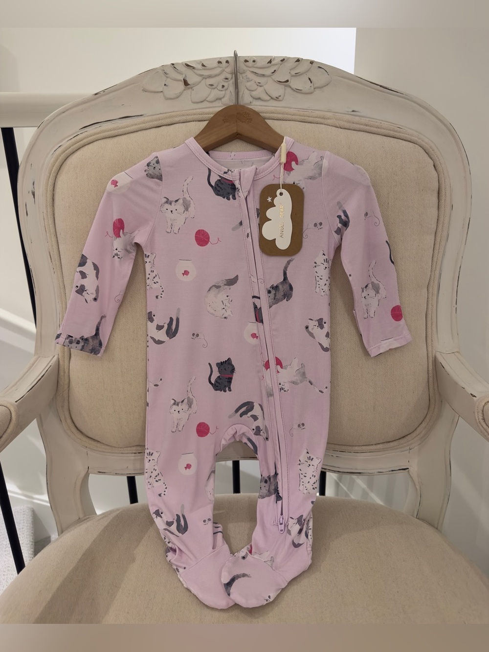 🐈 0~3 Mth NWT Angel Dear Kitties And Yarn Sleeper Baby Footie